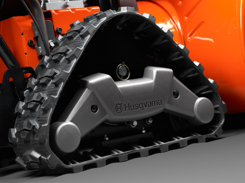 Бензиновый снегоотбрасыватель Husqvarna ST327PT купить Энгельсе — «Стройка-Аренда»