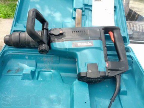 Отбойный молоток Makita HR 5001 C в аренду Энгельсе — «Стройка-Аренда»